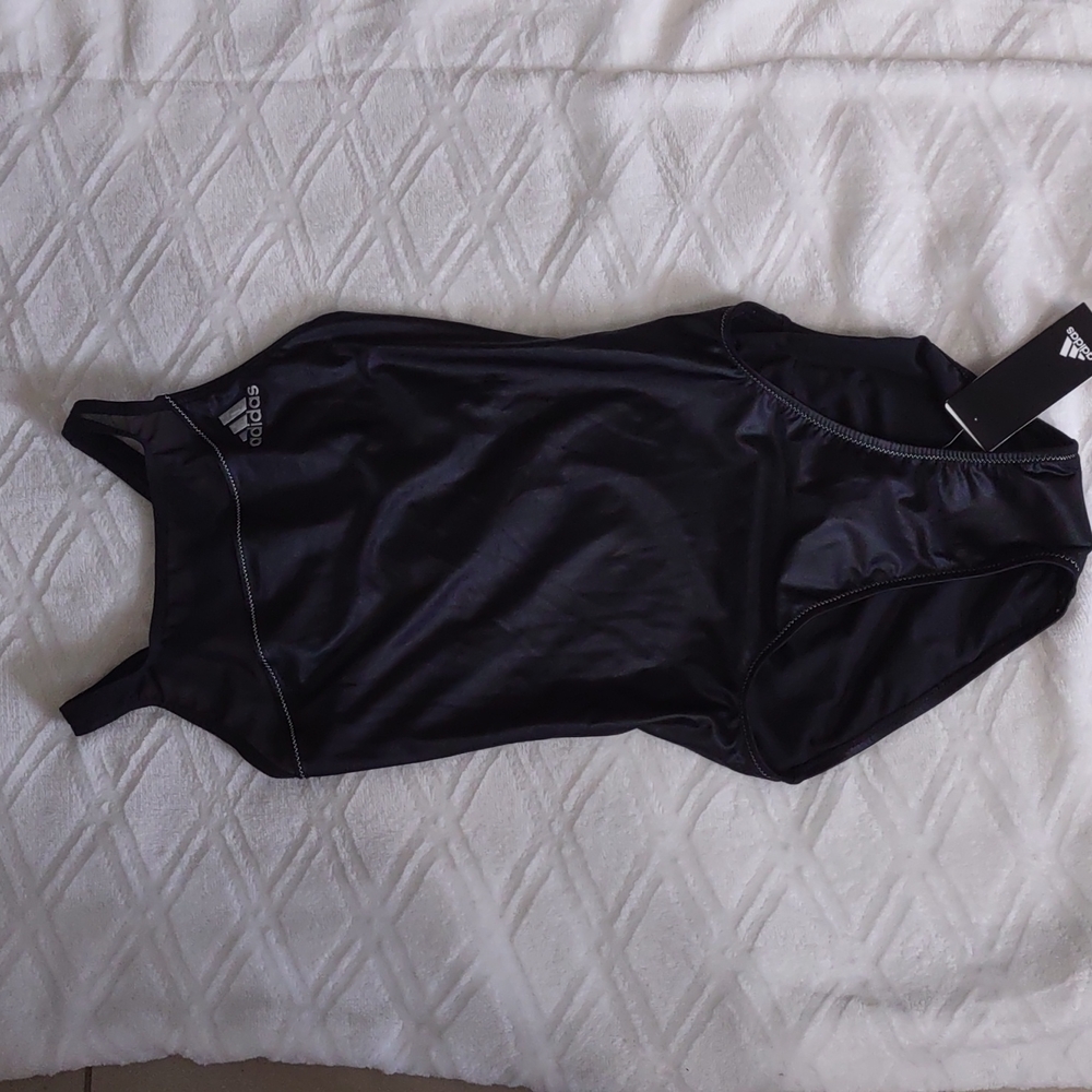 swimsuit Adidas size 2 New excellent condition